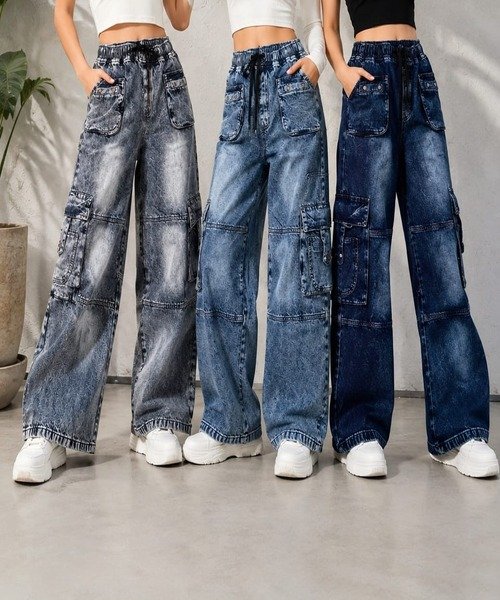 Ladies Premium High-Waist Wide-Leg Cargo Jeans – Baggy Denim Pants with Multi Pockets Ladies Premium High-Waist Wide-Leg Cargo Jeans – Baggy Denim Pants with Multi Pockets
