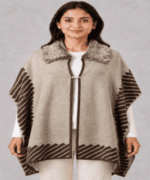 Ladies Premium Textured Winter Cape Shawl – Faux-Fur Collar & Pearl Buckle Design