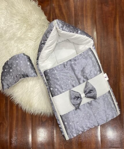 Newborn-Baby-Premium-Soft-Velvet-Padded-Carry-Sleeping-Bag-with-Matching-Pillow.
